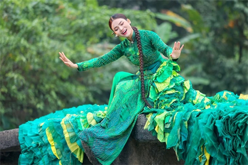 Ca sĩ Phạm Phương Thảo: Quan niệm đạo hiếu cũng cần thay đổi